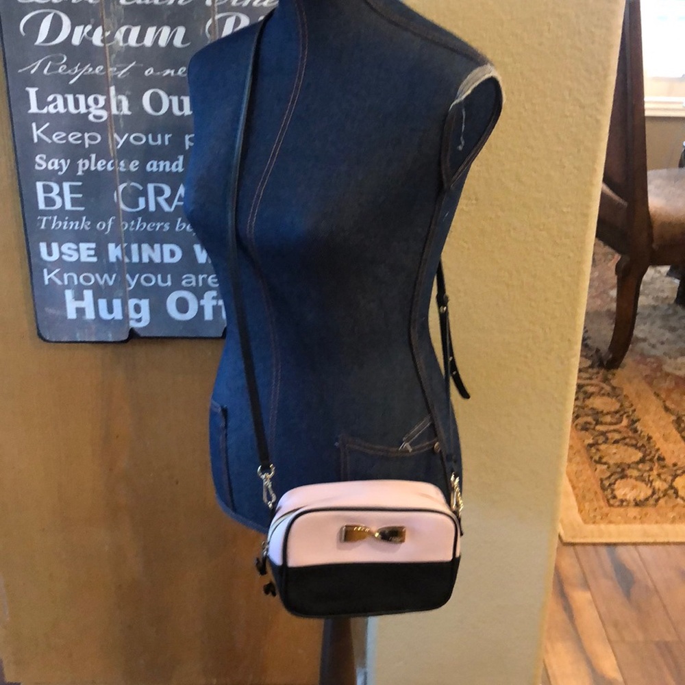 Victoria’s Secret cross body bag